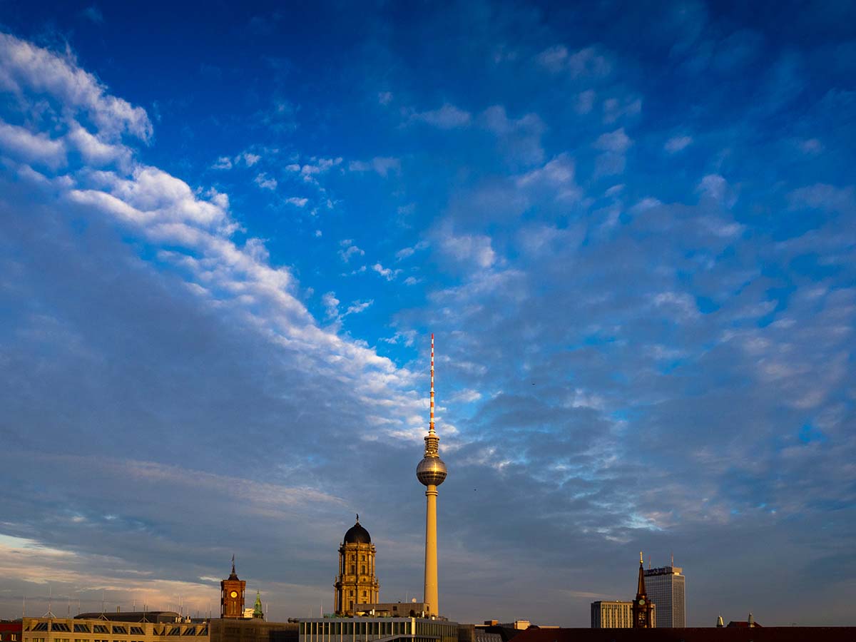 Kalenderblatt November Berliner Fernsehturm-Skyline