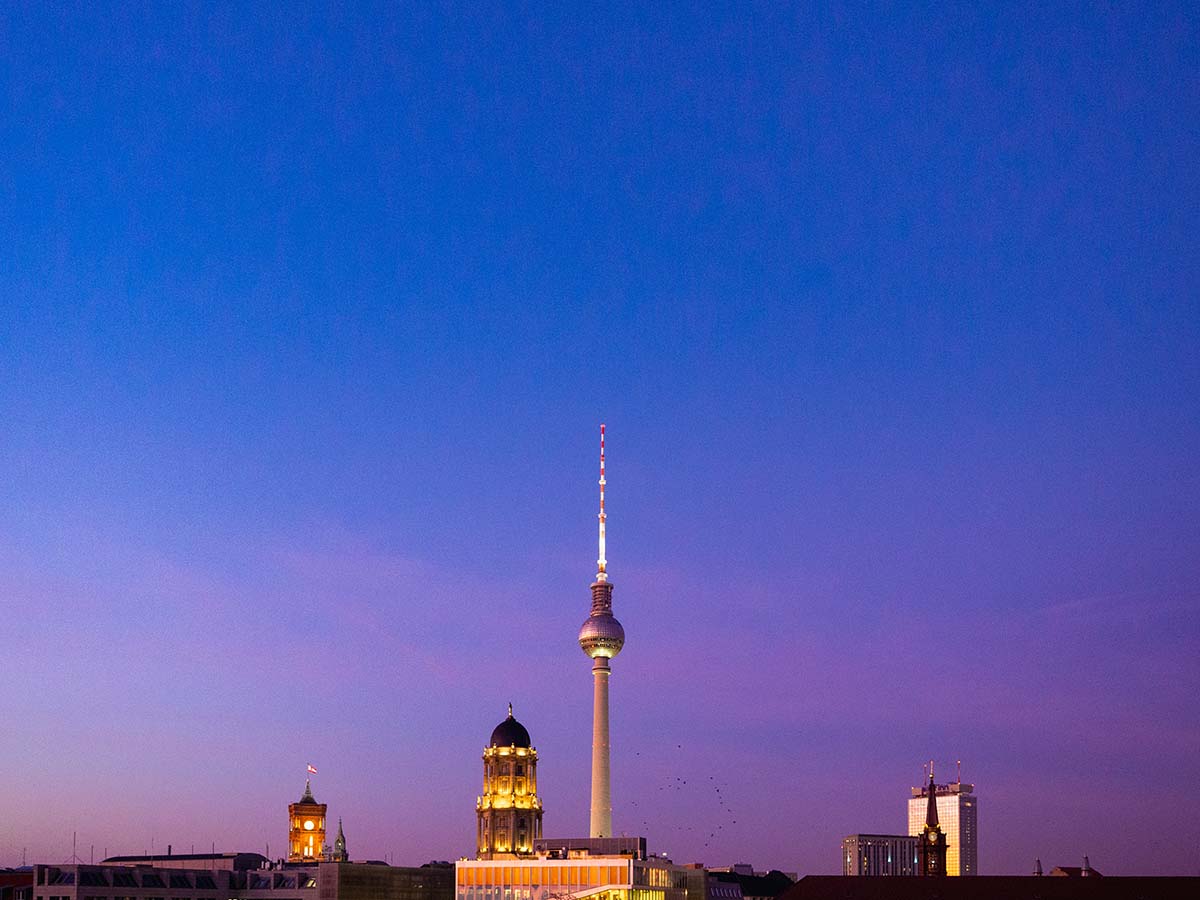 Wandkalender "Berliner Fernsehturm-Skyline" Fine Art Fotografie 