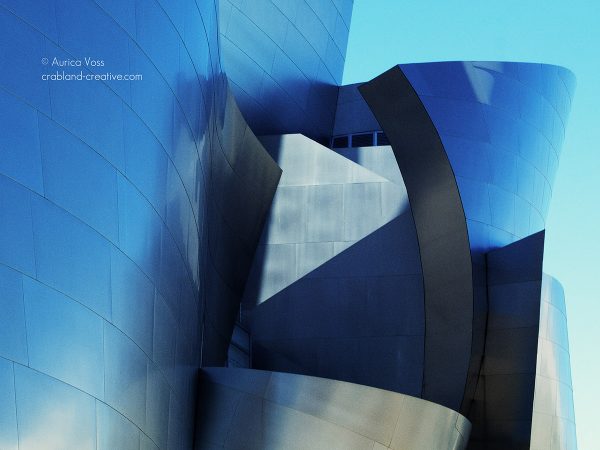 Außenansicht der Walt Disney Concert Hall von Architekt Frank Gehry in Los Angeles, USA